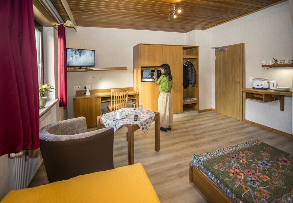 Boardinghouse Remchingen Baan Arun 아파트 외부 사진