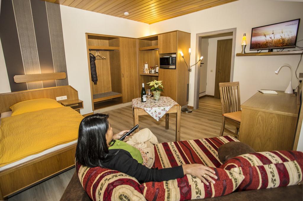 Boardinghouse Remchingen Baan Arun 아파트 외부 사진